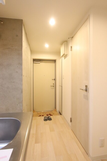 物件内観写真15　(廊下スペース)