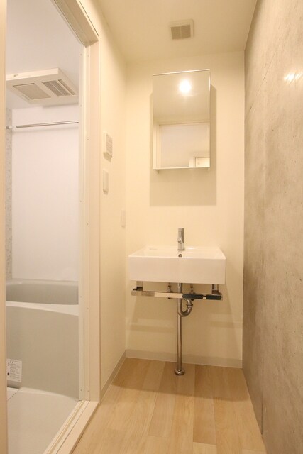 物件内観写真17　(洗面所)