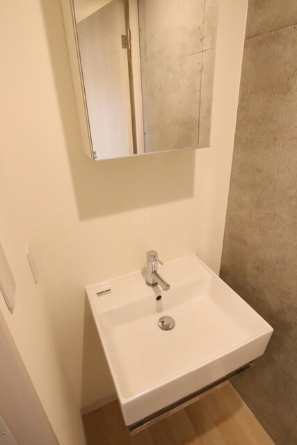 物件内観写真21　(洗面台)