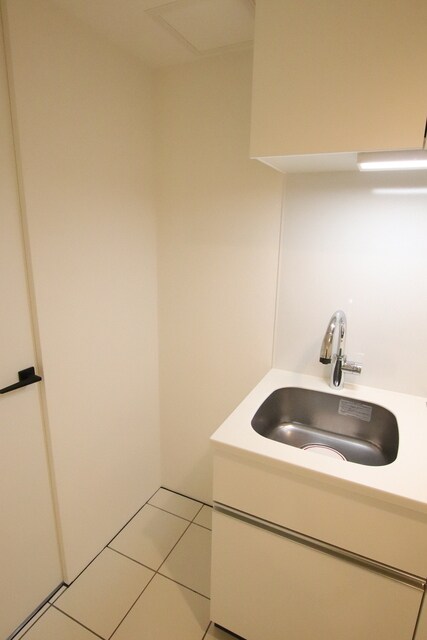 物件内観写真15　(冷蔵庫置き場)