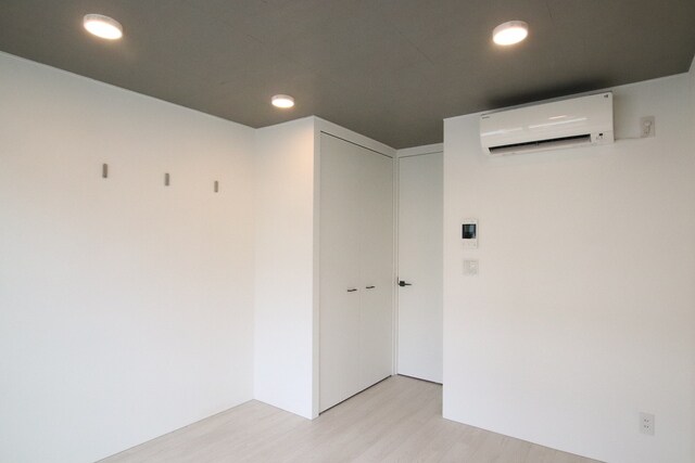 物件内観写真29　(洋室6.8帖)