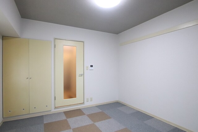 物件内観写真30　(洋室)