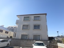 都営大江戸線 練馬春日町駅 3階建 築45年の外観写真