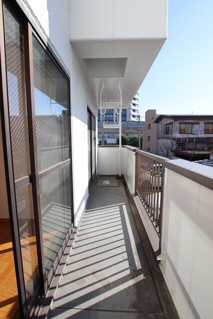 物件内観写真14　(2階バルコニー♪※クリーニング前写真です。)