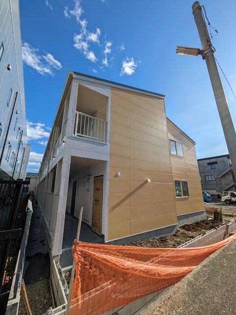 物件外観写真2　(建築中)