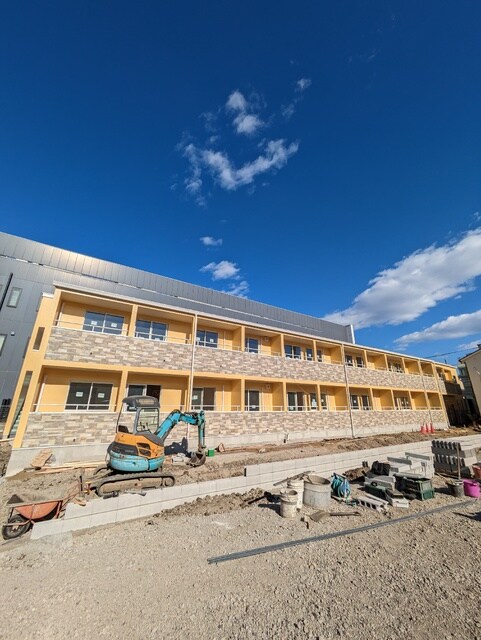 物件外観写真3　(建築中)
