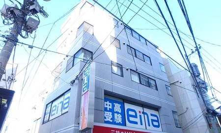 デュークイン新．外観写真