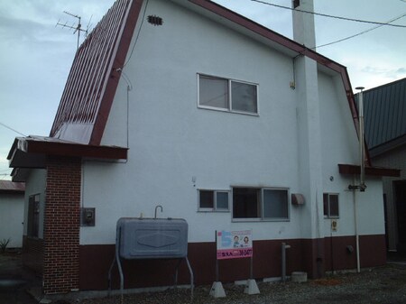 並木貸家　　　　　　　　２階建外観写真
