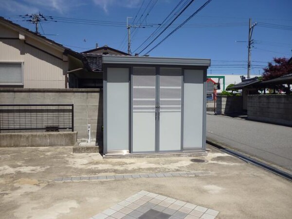 建物設備(ゴミステーション)