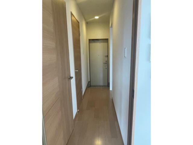 物件内観写真16　(廊下)