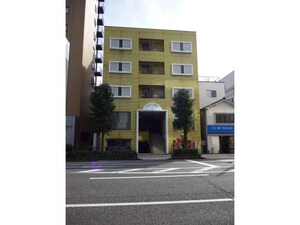 メリー荒町外観写真