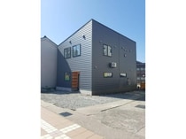 パークサイド石金　テナントの外観写真