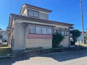 中市長森貸家外観写真