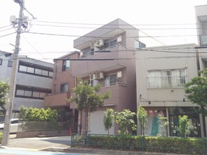 イーストサン外観写真