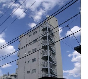 プラーズ小松川外観写真