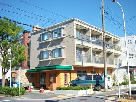 アルファコート外観写真