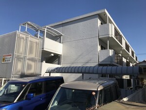 ハイツマドレ2秋初月外観写真