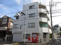 安藤ビルの外観写真