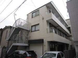 生川ビル外観写真
