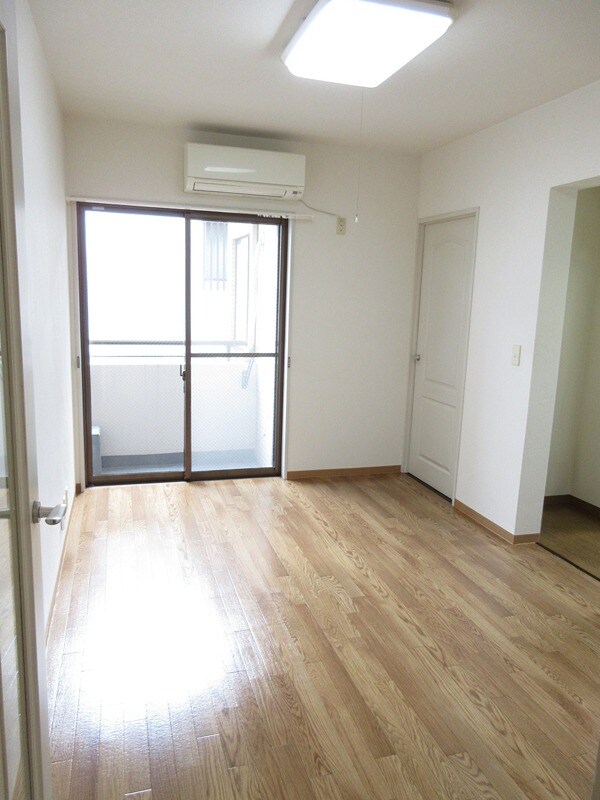 物件内観写真6　(ダイニング（1）)