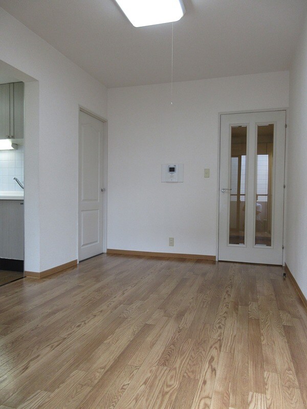 物件内観写真12　(ダイニング（2）)