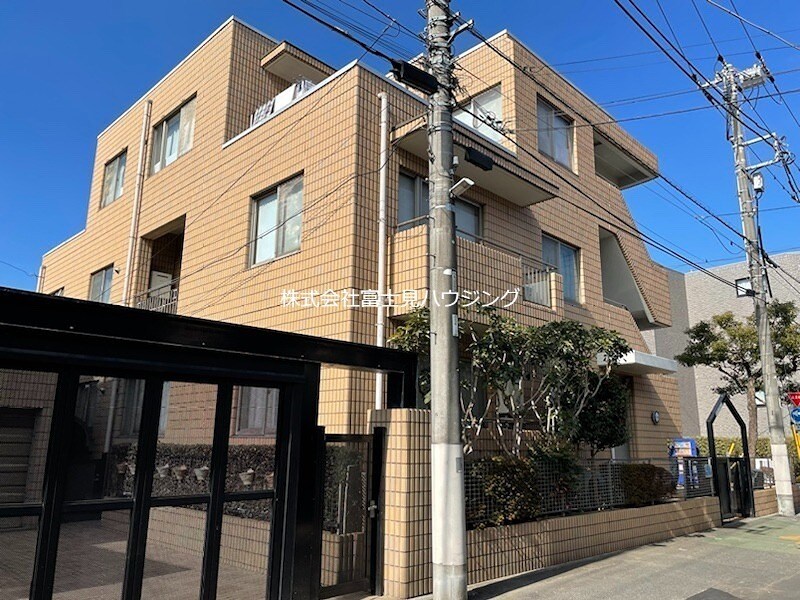 物件外観写真1　(外観（1）・立派な外観)