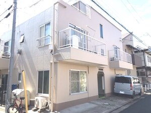 丸共ハイツ外観写真