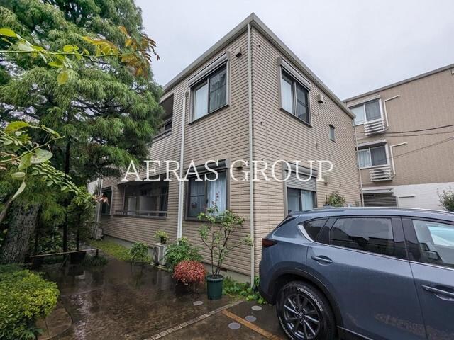 イースト ウイングの物件外観写真