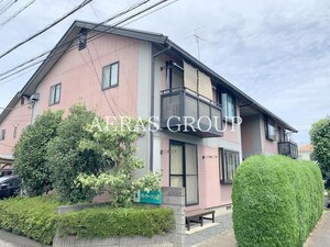 ヴィラージュB棟外観写真