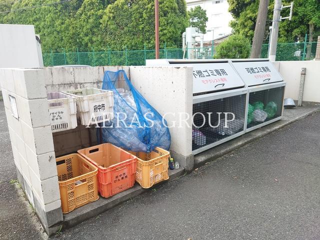 モアクレスト