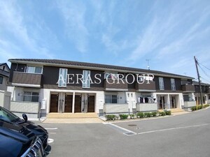 ファヴォーレA棟外観写真