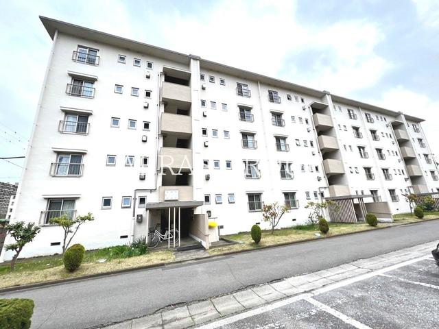 稲毛海岸三丁目団地13号棟