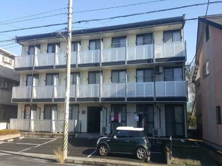 レオパレスFlatelire外観写真