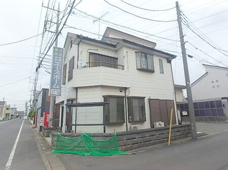 エースホーム外観写真