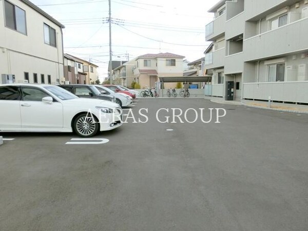 駐車場(駐車場)