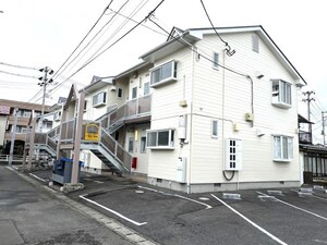 三リリアント・フミ外観写真