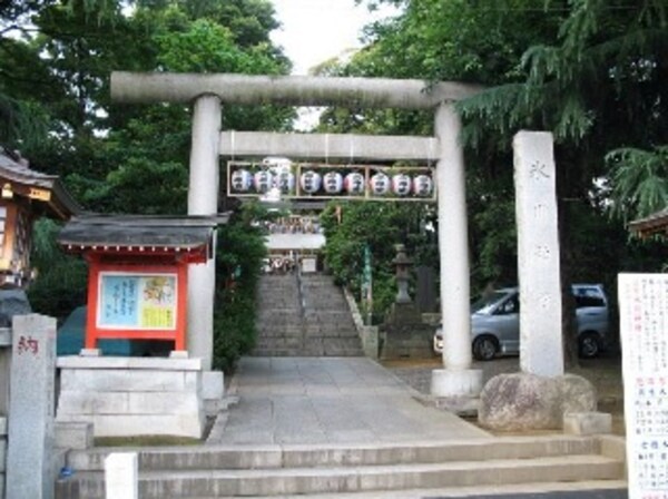 周辺環境(沼袋氷川神社 1072m)