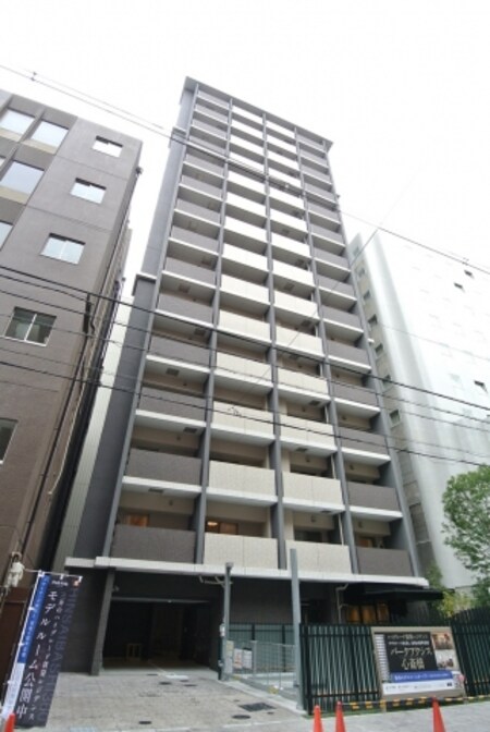パークアクシス心斎橋外観写真