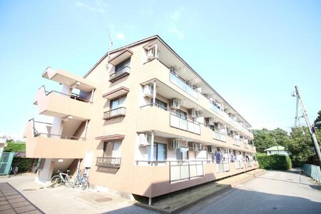 上志津田中ハイツＡ棟外観写真