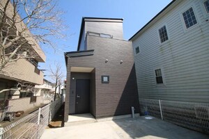 西三里塚貸家外観写真