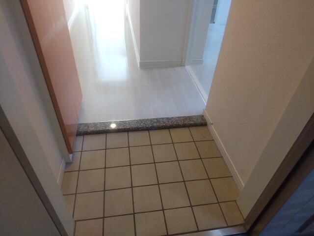 物件内観写真7　(別室の写真です)