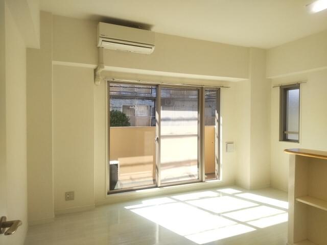 物件内観写真22　(別室の写真です)