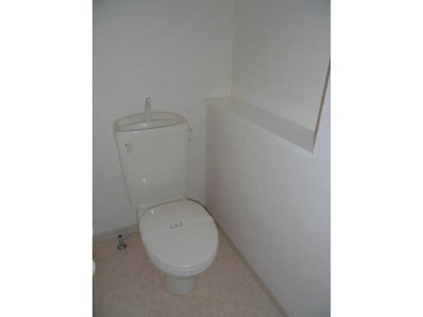 トイレ(別室の写真です)
