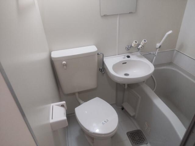 物件内観写真16　(別室の写真です)