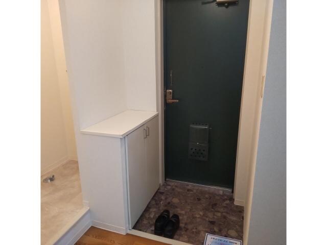 物件内観写真8　(別室の写真です)