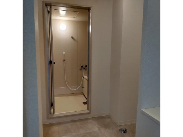 物件内観写真9　(別室の写真です)