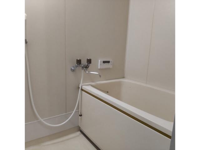 物件内観写真10　(別室の写真です)