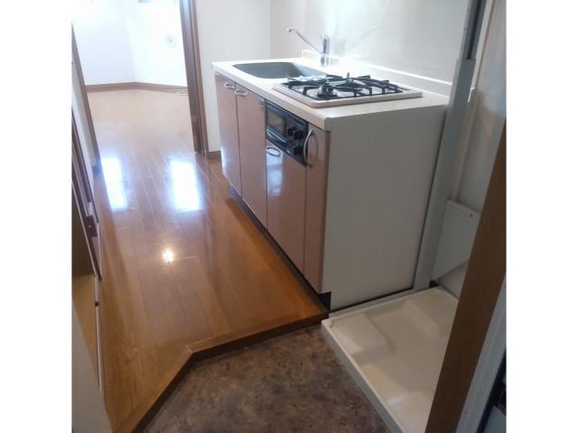 物件内観写真5　(別室の写真です)