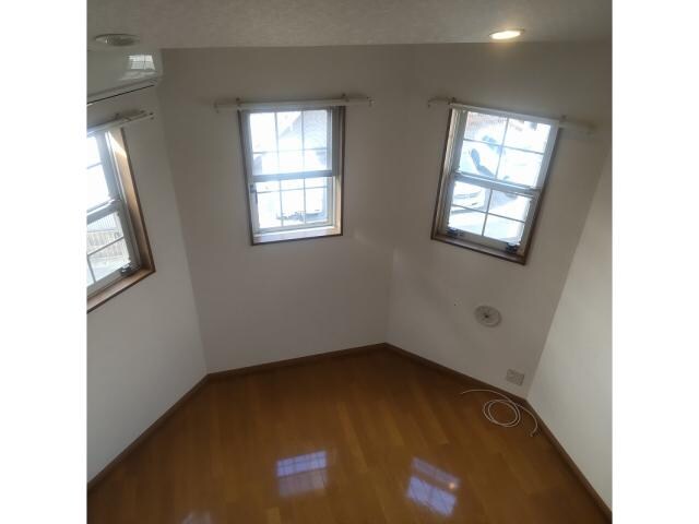 物件内観写真18　(別室の写真です)