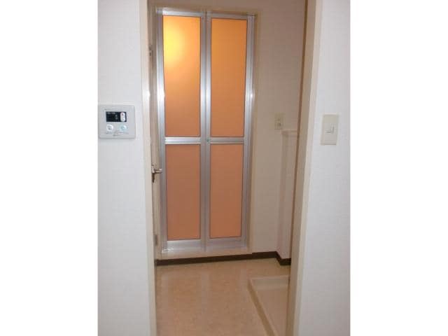 物件内観写真18　(別室の写真です)